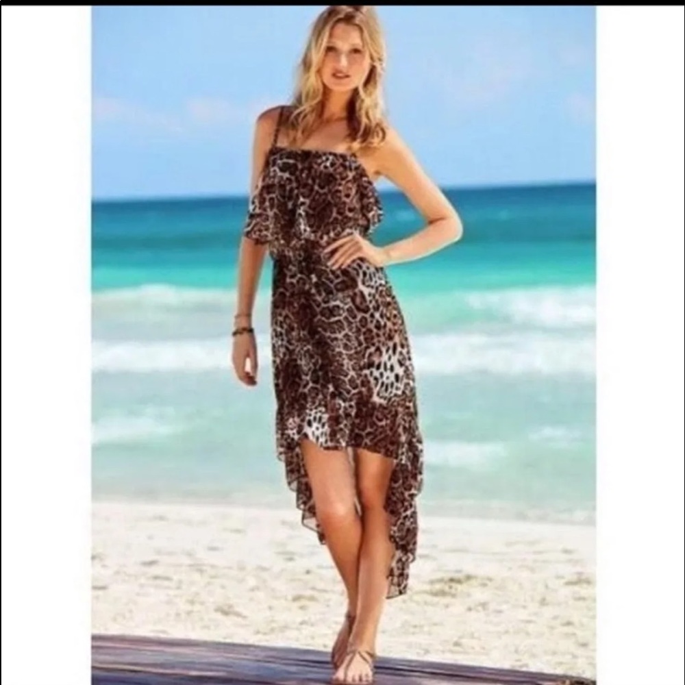Moda international Victoria Secret cheetah maxi dress